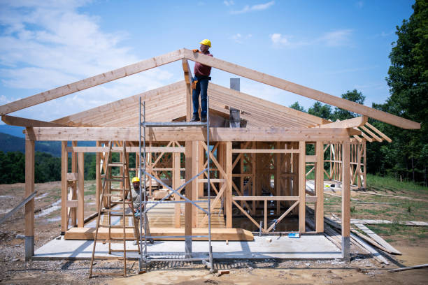 Best Roof Maintenance Services  in Freeland, PA
